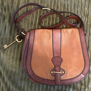 Vintage FOSSIL saddle bag Crossbody